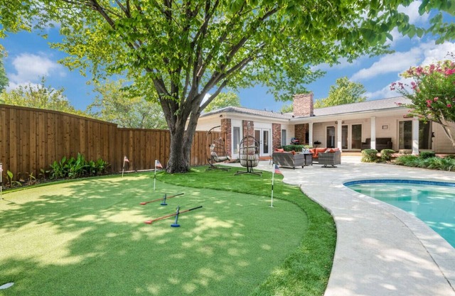 Heated Pool, Golf & Poker Room