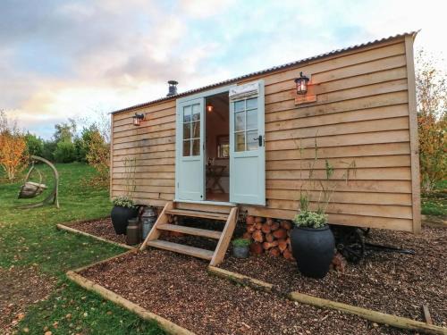 Herbie's Shepherd's Hut - Wellness & Hot Tub