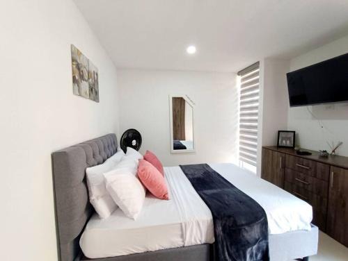 Hermoso aparta estudio campestre