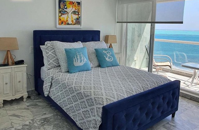 Hermosos Apartamentos Frente Al Mar