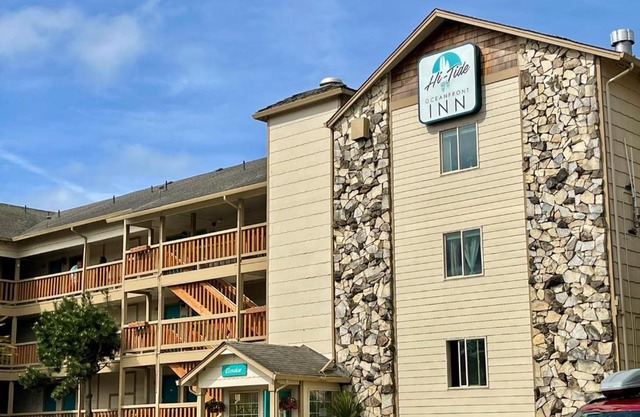 Hi Tide Oceanfront Inn