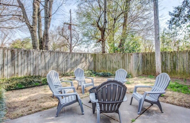 High Point House Huit Retreat 4