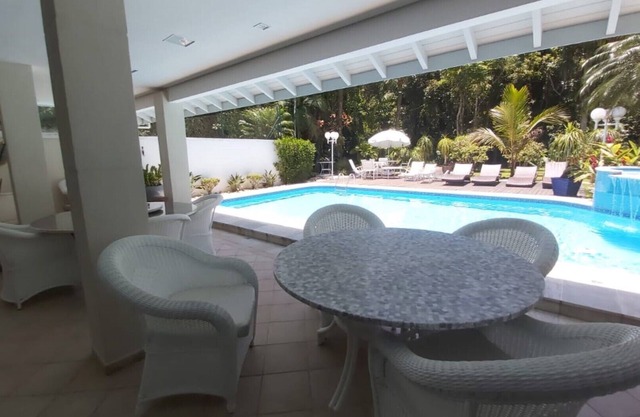 High Standard | 6 Suites | Tennis Court | Mod 19