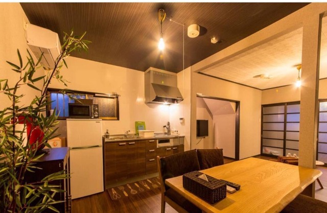 "Hiiragi" is a spacious and comfortable 5-minute walk from the old Japanese house JR Nijo Station!