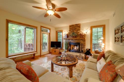 Hike On-Site! Home 8 Mi to Wolf Ridge Ski Resort