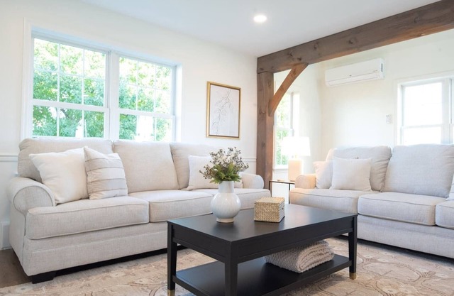 Hilltop Haven |Slower Pace, Timeless Views