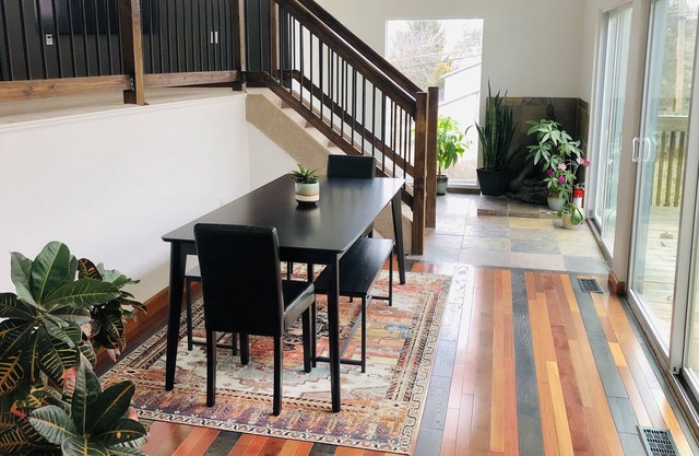 Hilltop Hideaway Beach Access House Whitmore Lake