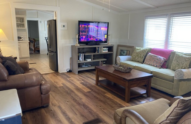 Historic Beaufort, South Carolina Near Hilton Head, SC, New Renovation, Sleeps 8