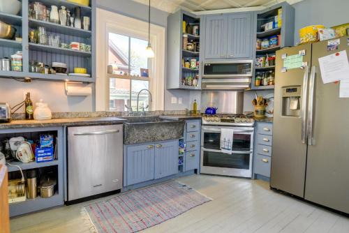 Historic Casco Bay Home on Great Diamond Island