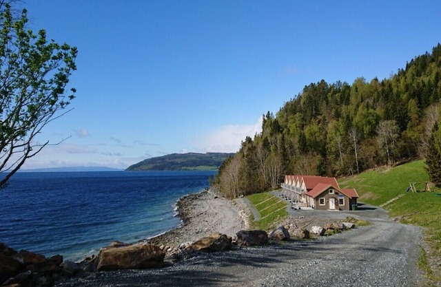 Hjellup Fjordbo, house 3 - New on Homeaway!