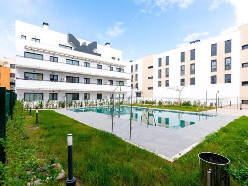 Holi-Rent Pobladores