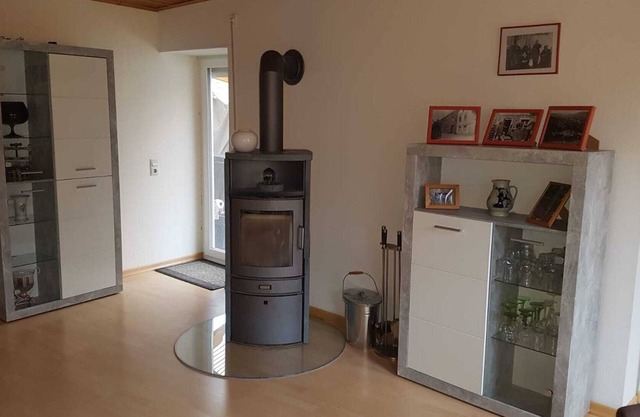 Holiday Apartment "Gersch" with Balcony & Wi-Fi