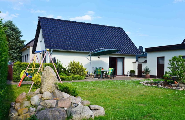 Holiday apartment with barbecue terrace