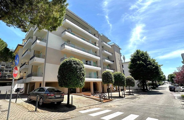 Holiday apartment 100 m from beach