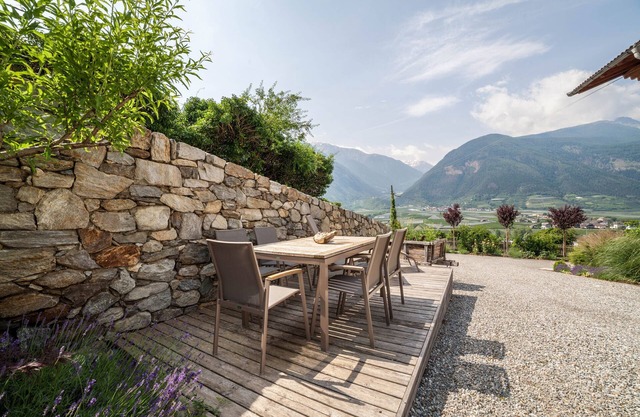 Holiday Apartment "Langstein Lavendel" with Mountain View, Balcony & Wi-Fi