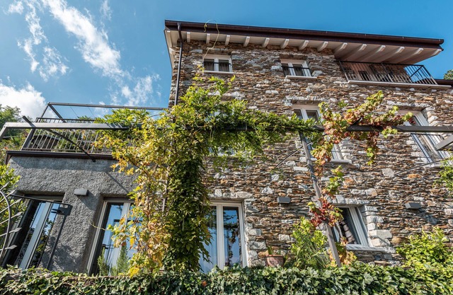 Holiday Apartment "Lifestyle Landhaus" with Wi-Fi