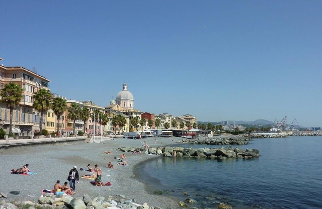 Holiday apartment Pegli for 1 - 4 persons with 2 bedrooms - Holiday apartment in one or multi-family