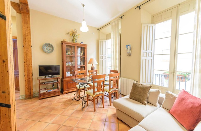 Holiday Apartment "Picasso Flat" in Málaga City with Balcony, Wi-Fi & A/C