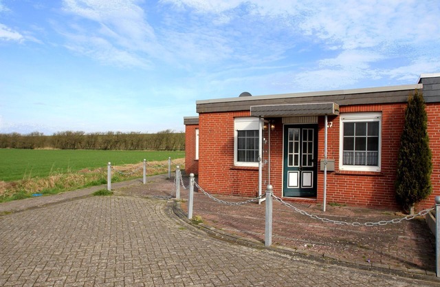 Holiday Bungalow in Dornumersiel