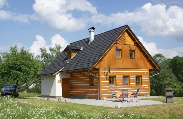 Holiday home in Roztoky U Jilemnice with garden