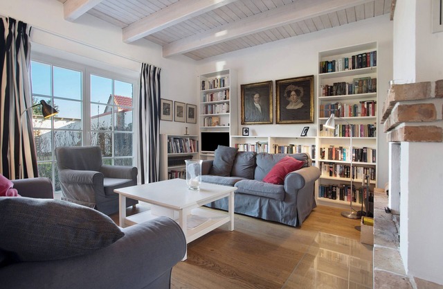 Holiday Home 'Brunnenhaus' with Private Terrace, Private Garden and Wi-Fi