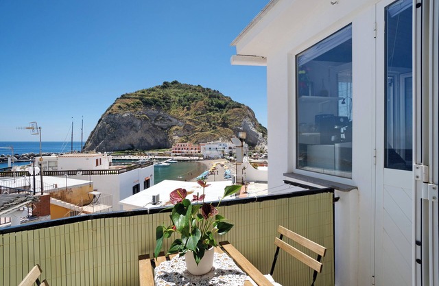 Holiday Home 'Casatullio - Sant'angelo D'ischia' with Sea View, Wi-Fi and Air Conditioning
