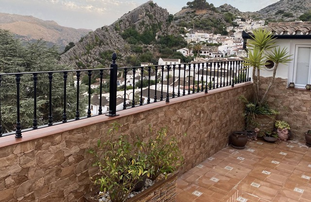 Holiday Home Casa Ana with Mountain View, Terrace & Wi-Fi