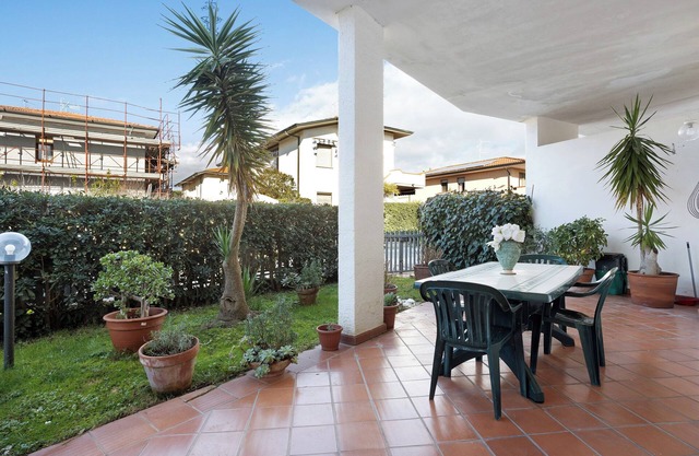 Holiday Home 'Casa Delle Ortensie' with Private Terrace, Private Garden and Wi-Fi