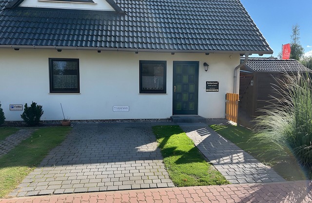 Holiday Home 'Darß-Fischland' with Terrace, Garden and Wi-Fi