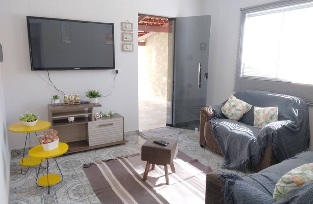 HOLIDAY HOME - FAMILY