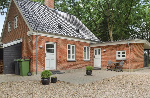 Holiday Home Hodde With Fireplace