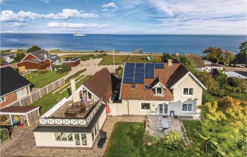 Holiday Home Kystvej Frørup Xii