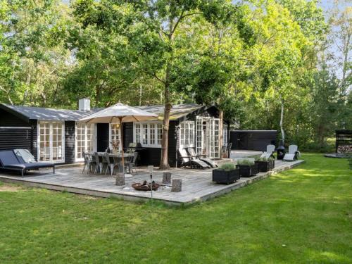 Holiday Home Torben - 750m from the sea by Interhome