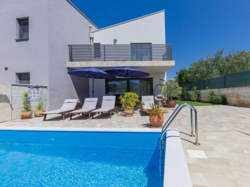 Holiday Home Villa Leonardo by Interhome