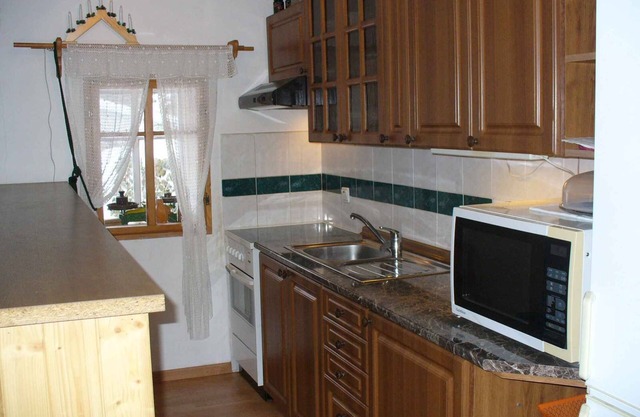 Holiday home With washing machine and covered porch