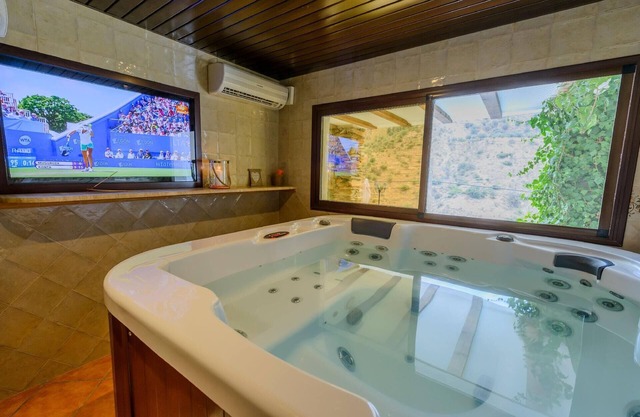 Holiday house Laroya for 2 - 4 persons with 2 bedrooms - Farmhouse