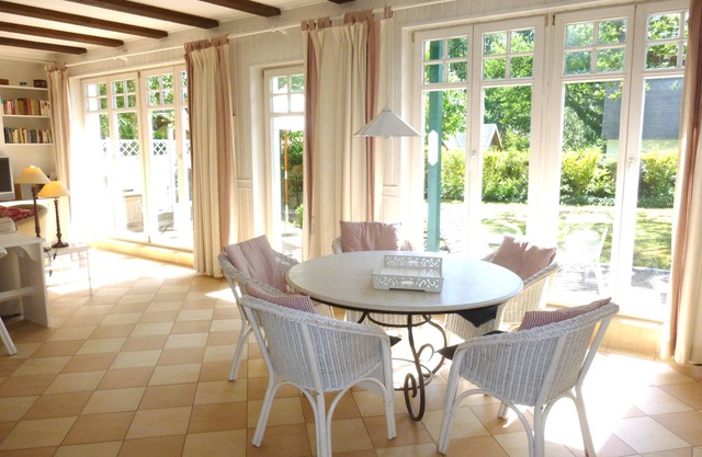 Holiday house "Seepferdchen" with garden, fireplace, internet DSL WiFi, sauna