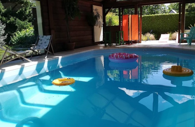 Holiday house with heated indoor pool and private sauna