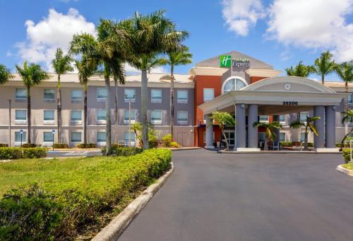 Holiday Inn Express & Suites Florida City-Gateway To Keys by IHG