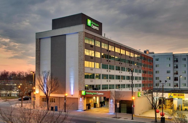 Holiday Inn Express Washington DC Silver Spring by IHG