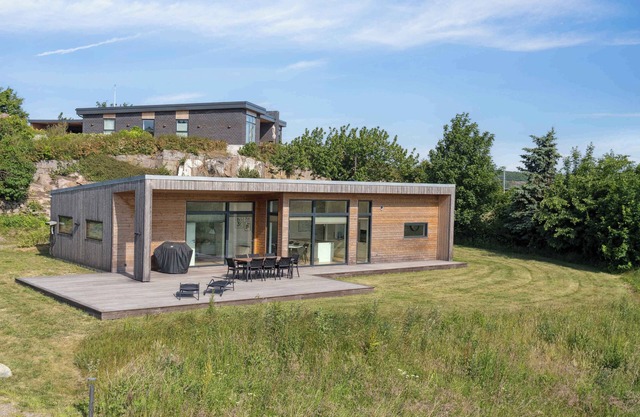 Holiday with comfort, nature & modern design