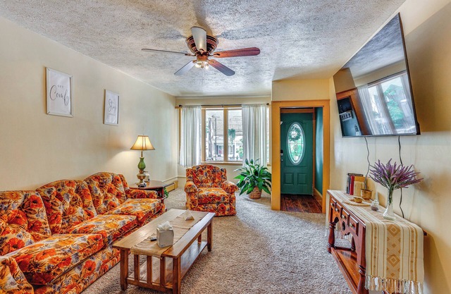 Home 13 Mi to Knoebels Amusement Resort