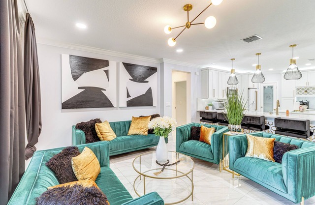 Home 9 Mi to Dtwn & Fort Pierce Inlet State Park!