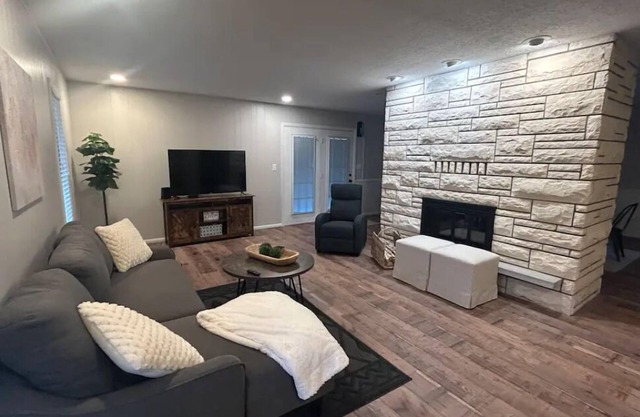 Home with a park view gives you country living in the heart of Marshfield