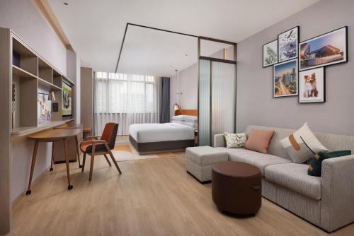 Home2 Suite by Hilton Shanghai Hongqiao Caohejing