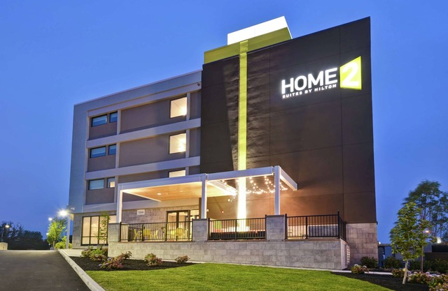 Home2 Suites by Hilton Portland Airport