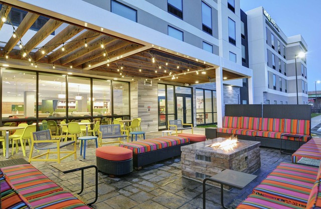 Home2 Suites by Hilton Clarksville Louisville North