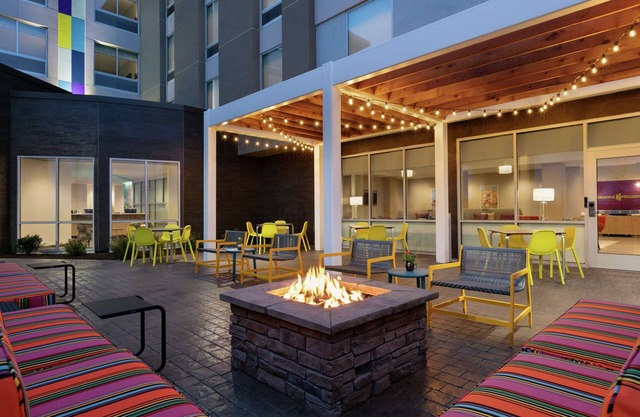 Home2 Suites by Hilton Easton