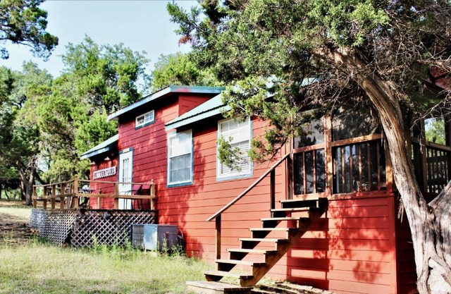 HomeAway Cabins and Animal Sanctuary