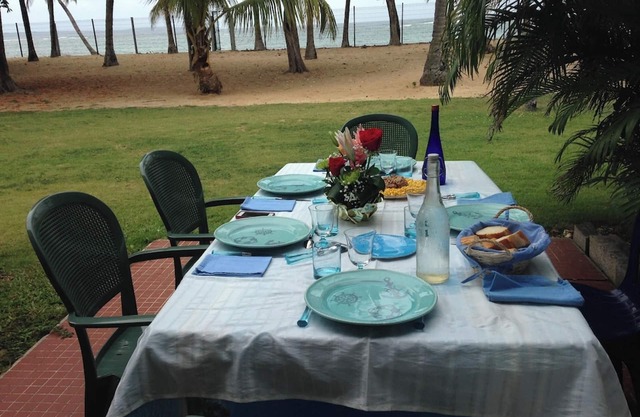 Homerez - 1BR flat with sea view in Le Moule.